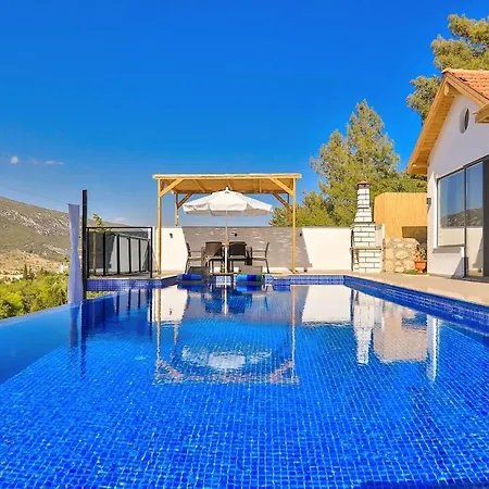 Doga Manzarali Kozalak Kalkan Apartment *